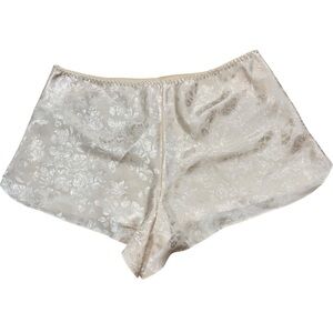 Vintage Erika Taylor Intimates Brand Ivory Floral Embossed‎ Panties/Shorts Med